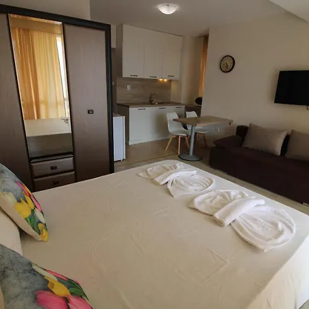 Apartment Cosy With Pool And Sea View In Ivet By Menada *