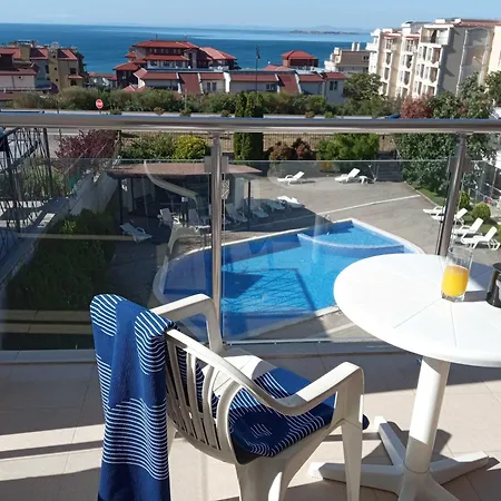 Apartment Cosy With Pool And Sea View In Ivet By Menada Sveti Vlas